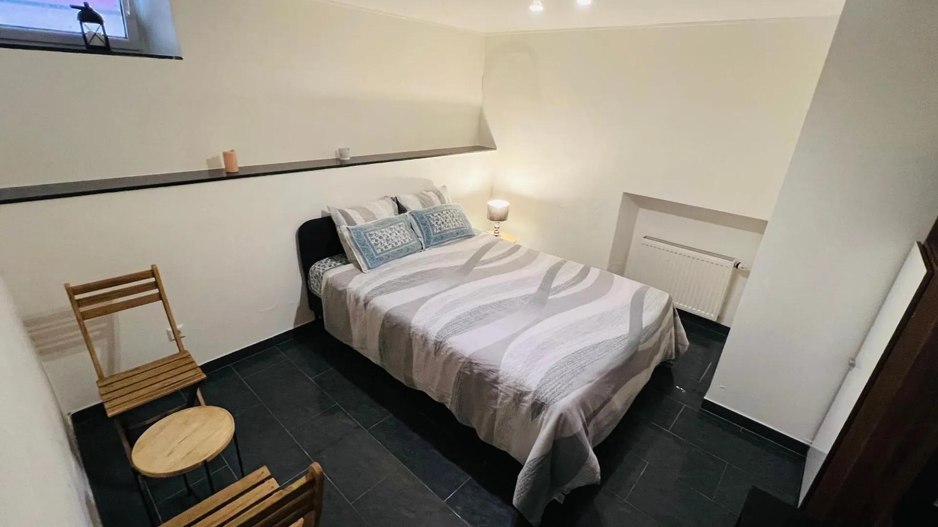 Cosy & Separate 1 Bedroom Apartment In A Big House Дюделанж Люксембург